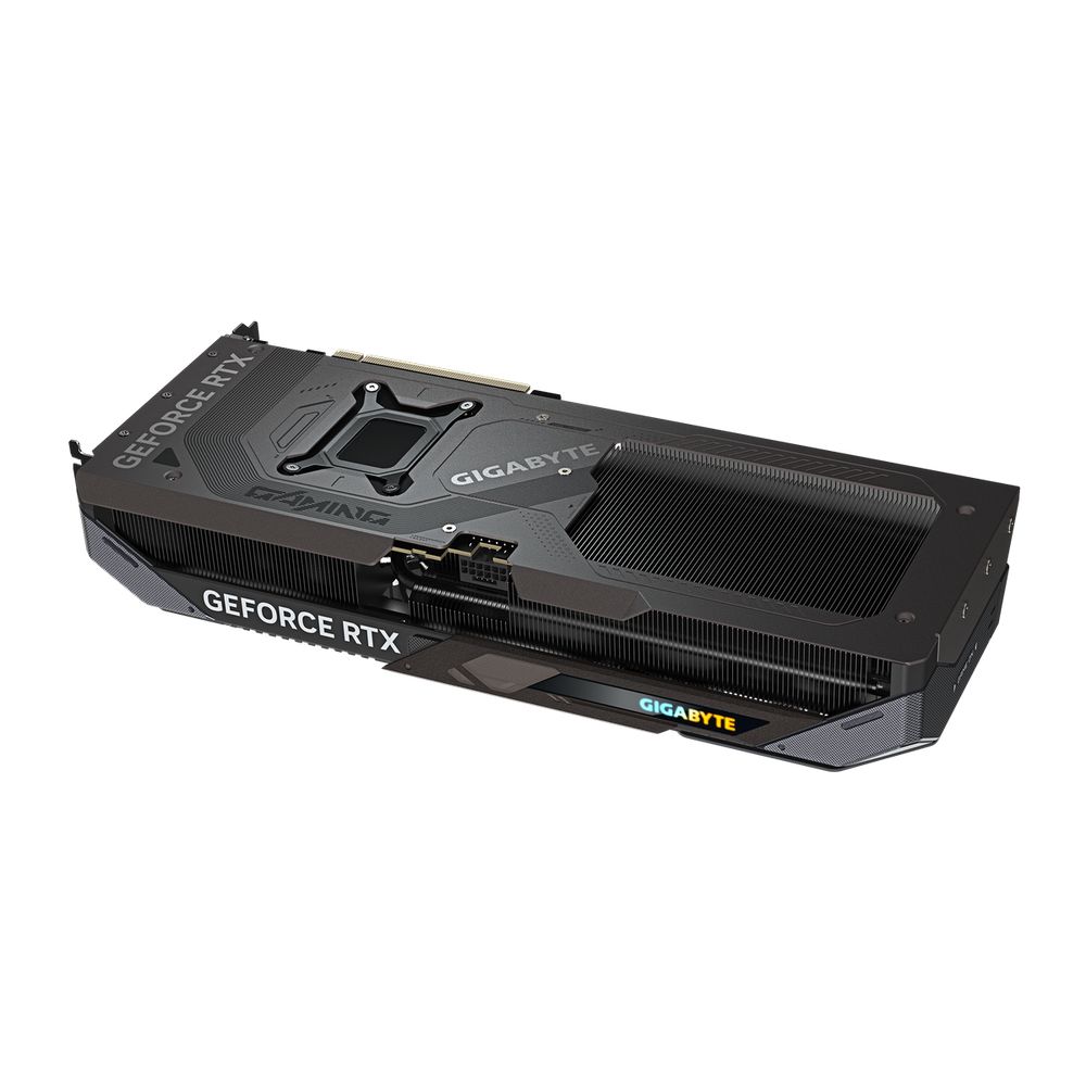 Видеокарта Gigabyte RTX5070 GAMING OC 12GB GDDR7 192bit 3xDP HDMI 3FAN RTL — изображение 9