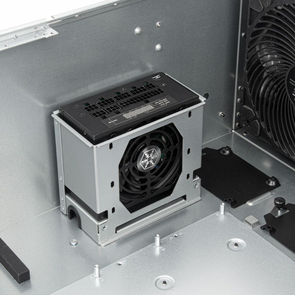 Корпус Silverstone SST-RM51 — изображение 5