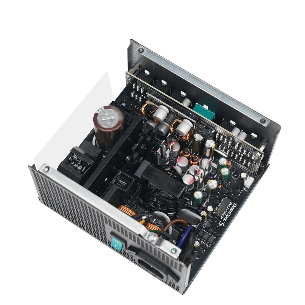 Блок питания Deepcool PN650M R-PN650M-FC0B-EU — изображение 9