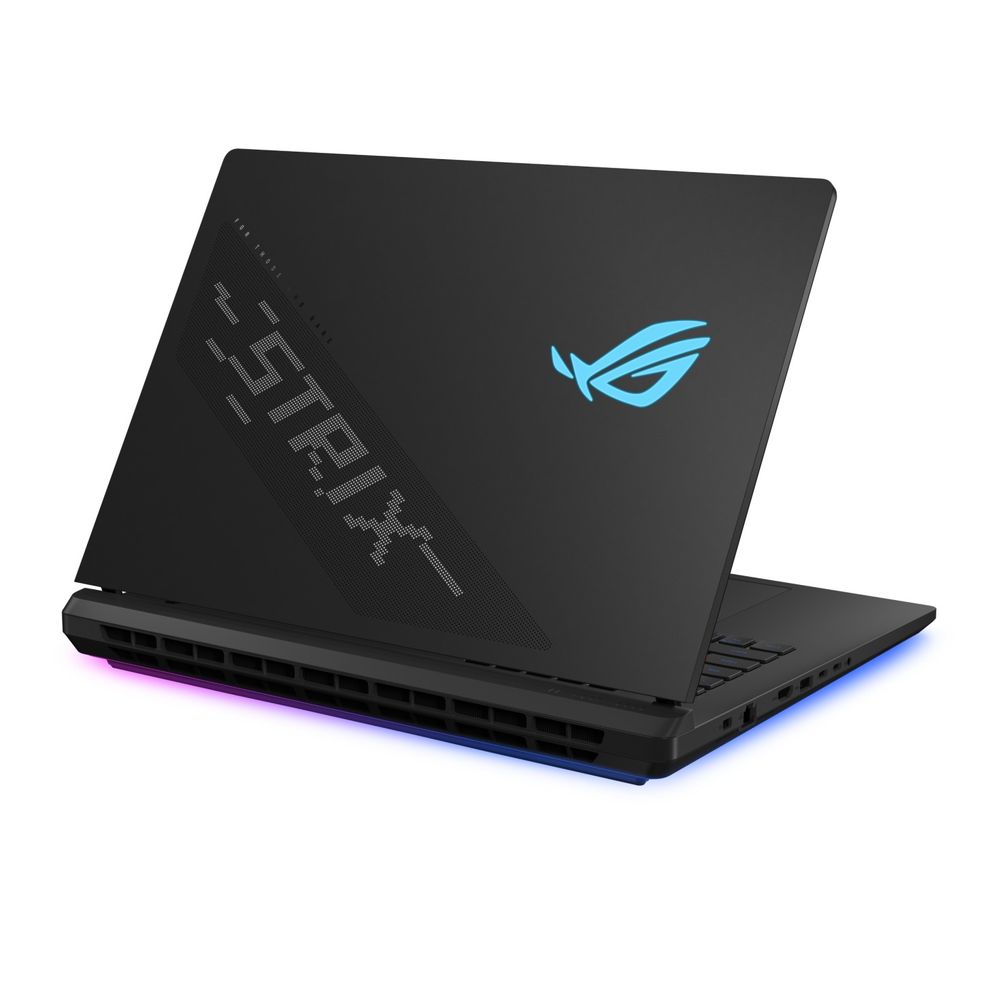 Ноутбук ASUS ROG Strix 18 G835LXG-TQ543W Intel Core Ultra 9 290HX Plus/32Gb (2*16 D5)/SSD1Tb/RTX5090 24Gb (175W)/18"/IPS/WQUXGA/3840×2400/240Hz/Win11/Off Black/3.20kg — изображение 9