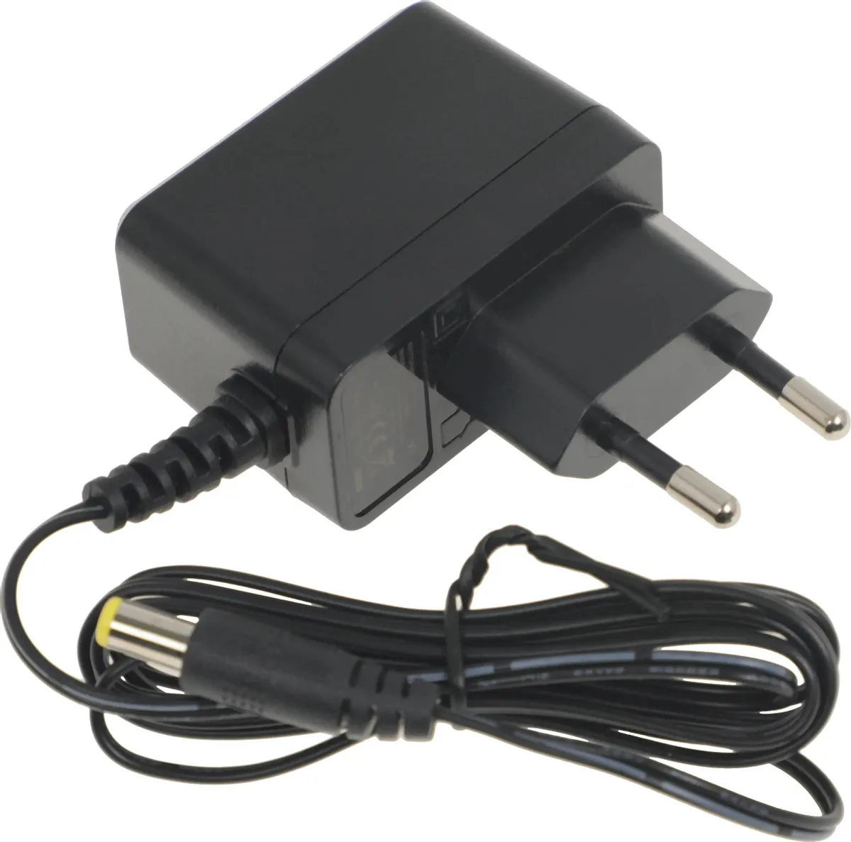 Коммутатор настольный 5-портовый F1005 IP-COM TENDA — изображение 8