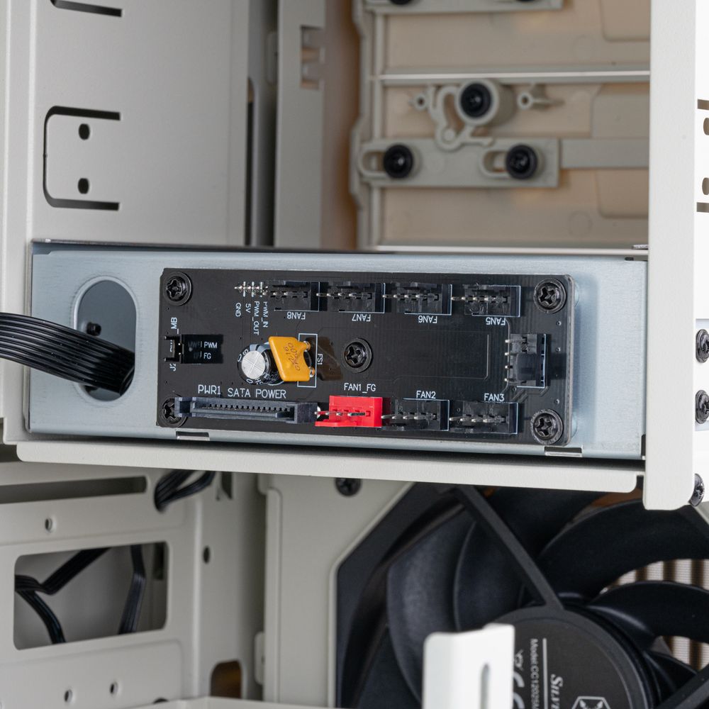 Корпус для ПК Silverstone SST-FLP02W — изображение 19
